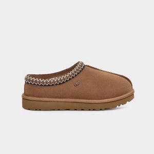 New in Box Chestnut Ugg TasmanSlippers